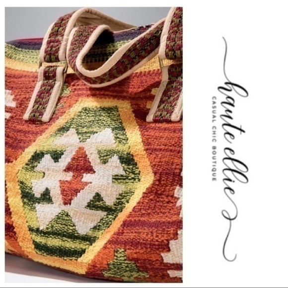 Montezuma’s Navajo & Southwestern Print Tr… - Picture 6 of 12